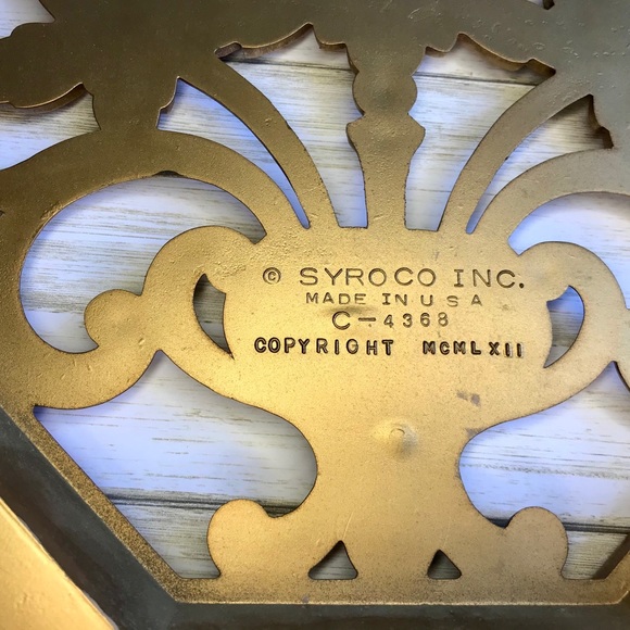 Set of Three Syroco Vintage Ornate Boho Wall Decor - Picture 11 of 12